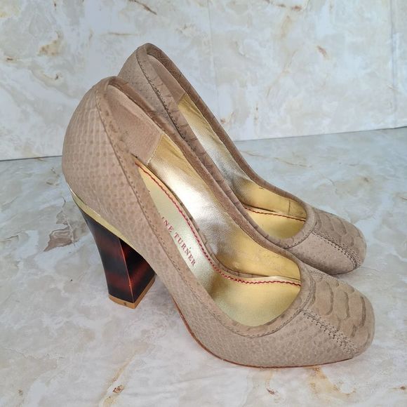 Elaine Turner Renee Metallic Sueded Closed Toe Pumps Size 6 - Picture 4 of 7